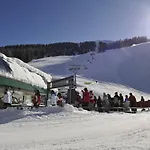 Kinder- Und Nockalm 호텔