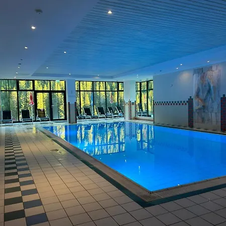 Kinder- Und Nockalm Otel