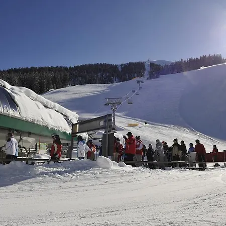 Kinder- Und Familienhotel Nockalm Отель