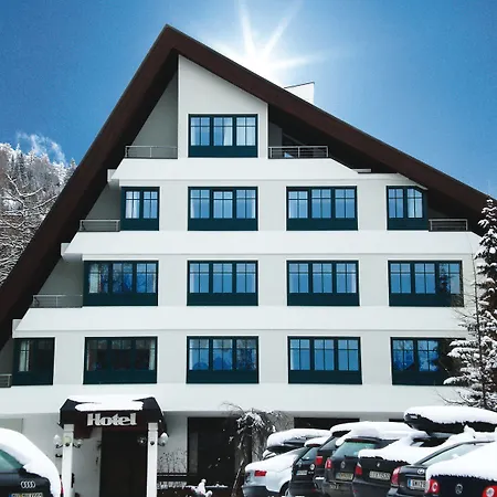 Kinder- Und Nockalm Hotel