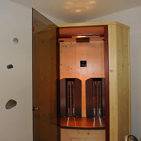 酒店 Kinder- Und Nockalm 4*