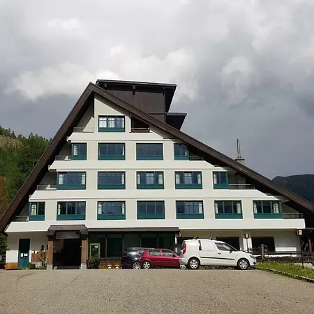 Kinder- Und Nockalm 4*