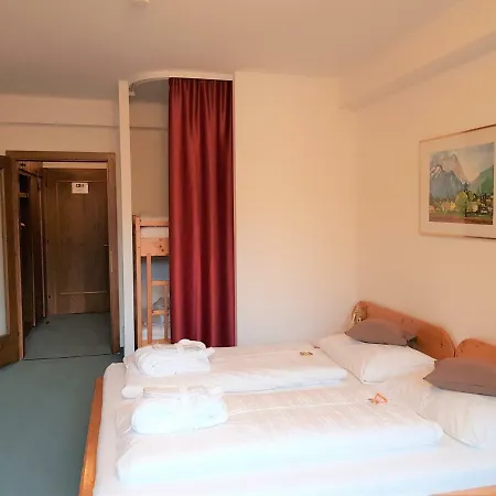 Kinder- Und Familienhotel Nockalm 4* Иннеркремс