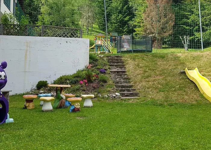 Hotel Kinder- Und Nockalm 4*