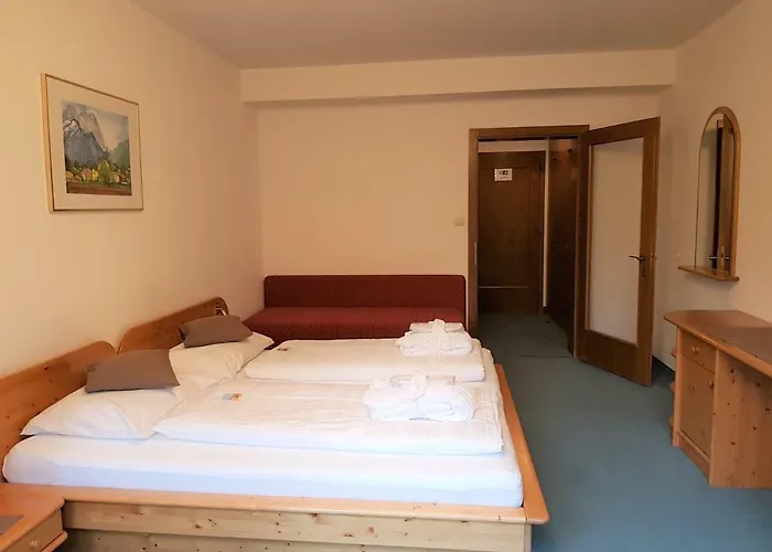 Szálloda Kinder- Und Nockalm 4*